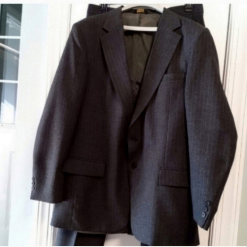 Classic Dark Gray Suit Men's Blazer&Pants 42L *Tiny Pull On Arm Father Of Bride
